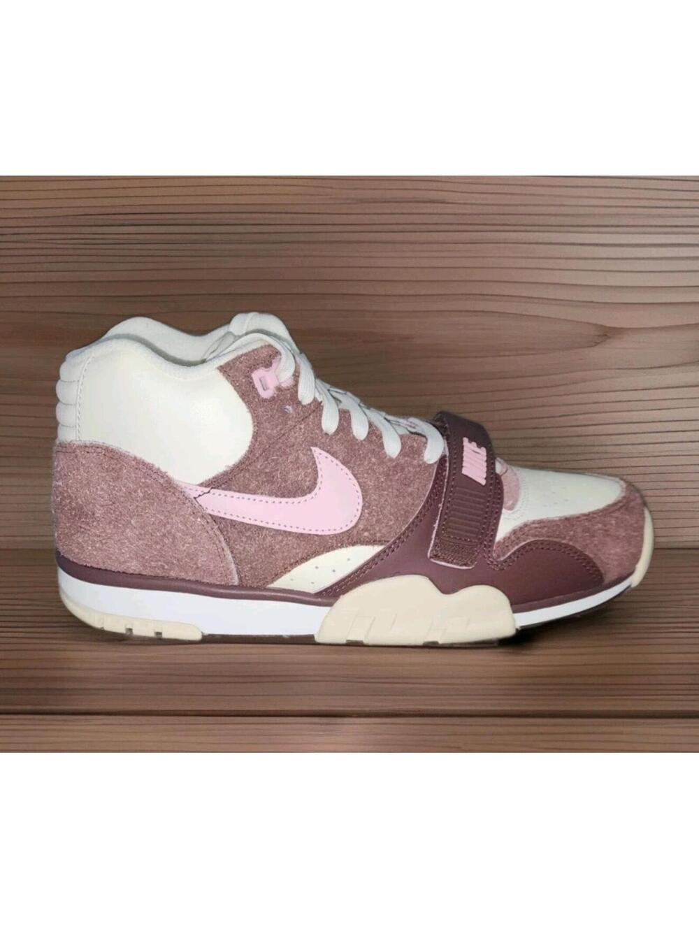 Size 8.5 - Nike Men's Air Trainer 1 Valentine's Day